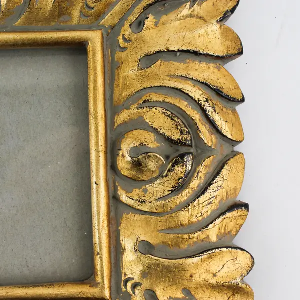Gold Ornate Resin Free-Standing Square Frame 3.5" x 3.5" Photo