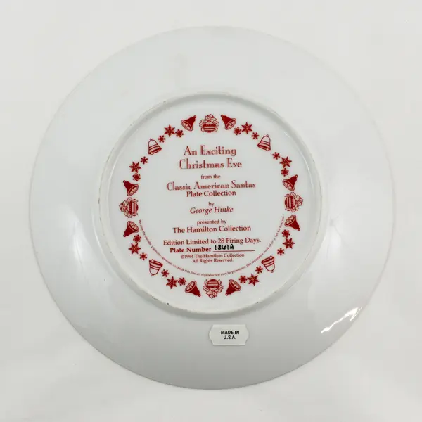 Hamilton Collection "An Exciting Christmas Eve" Classic American Santa's Plate