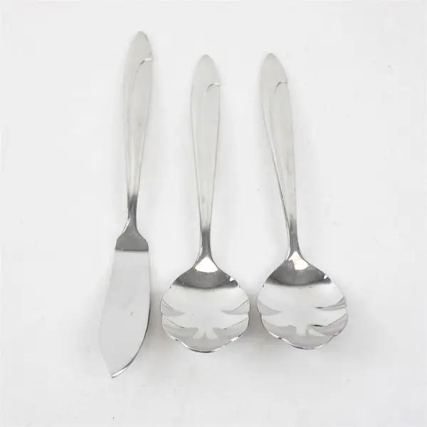 Lot of 3 Yamazaki (Patrick) Filar Pattern 2 Sugar Spoons 1 Butter Knife Rare