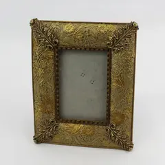 Gold Ornate Floral Design Free-Standing Resin Frame 3.5" x 5"