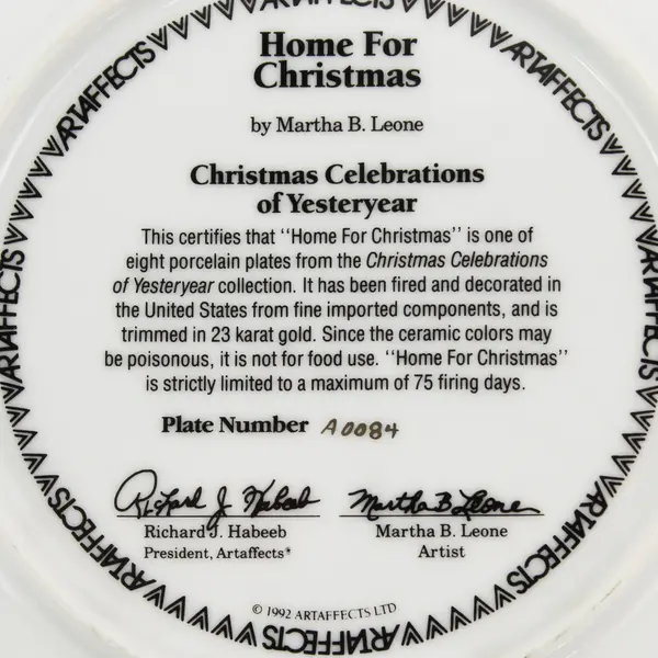 Artaffects LTD "Home For Christmas" Martha B. Leone Collector Decor Plate 1992