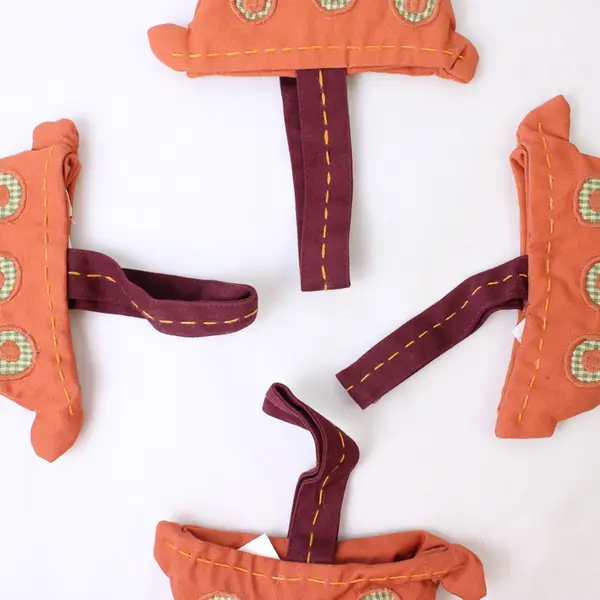 Set of 4 Pottery Barn Kids Thanksgiving Boat Napkin Utensil Holders