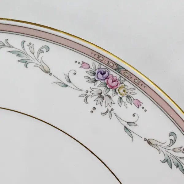 Christopher Stuart Bone China, Spring Crest 13" Cake Plate 