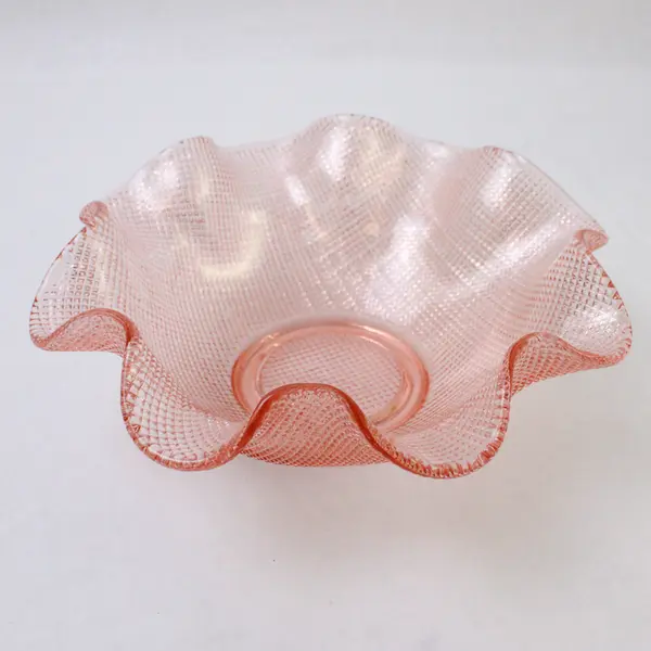 Vintage Pink Ruffled Edge Glass Bowl Candy Dish 6"