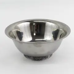 Stainless Steel Mixing Bowl With Floral Foot 7.5" Diameter