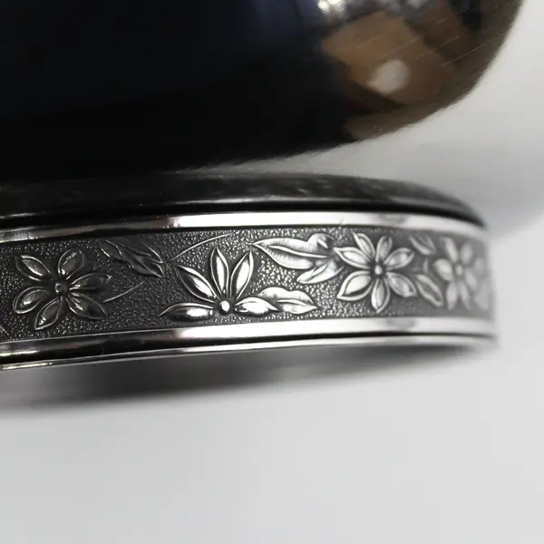 Stainless Steel Mixing Bowl With Floral Foot 7.5" Diameter