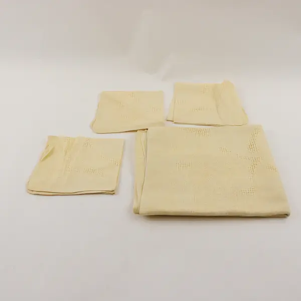 Lot of 4 Vintage Pale Yellow Damask Linen Tablecloth Floral Jacquard & 3 Napkins
