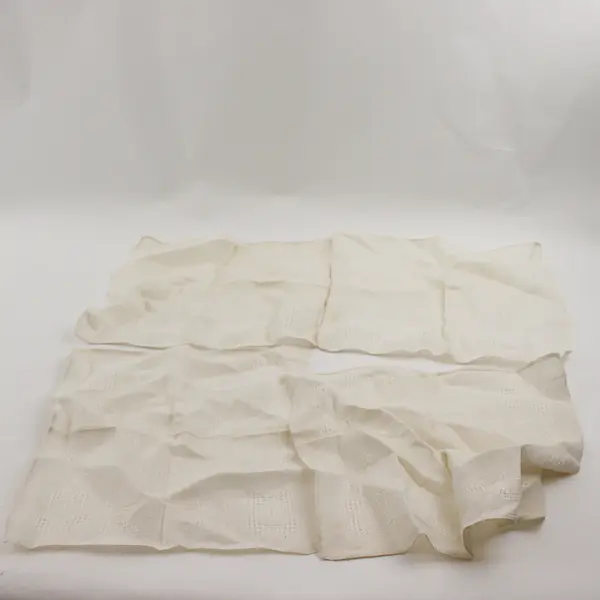 Set of 4 Vintage Ivory Linen Napkins Embroidered Border Square