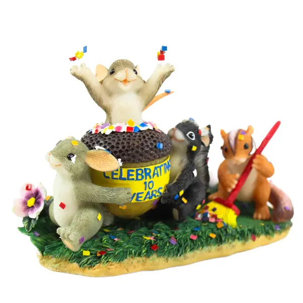 Fitz And Floyd Charming Tails "Friendship Is The Reason To Celebrate" Figurine