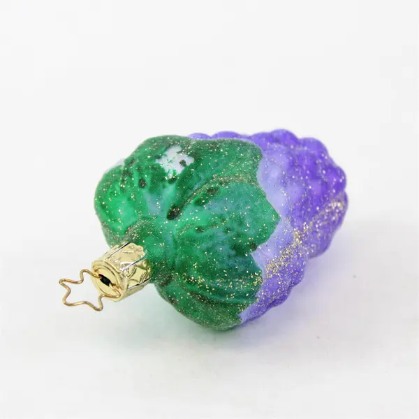 Vintage Inge Glas Purple Grape Cluster Hand-Blown Ornament 4.5" Tall Good 