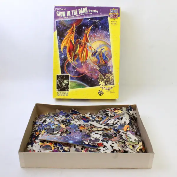 Master Pieces Glow in the Dark Puzzle "Magic" 550 Pcs., Complete