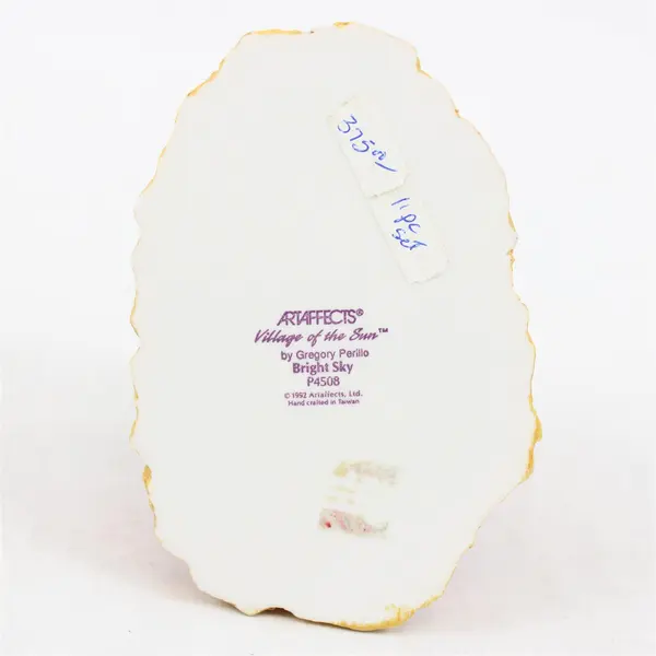 VTG 1992 Artaffects Village of The Sun Bright Sky Resin Figure 4.5"