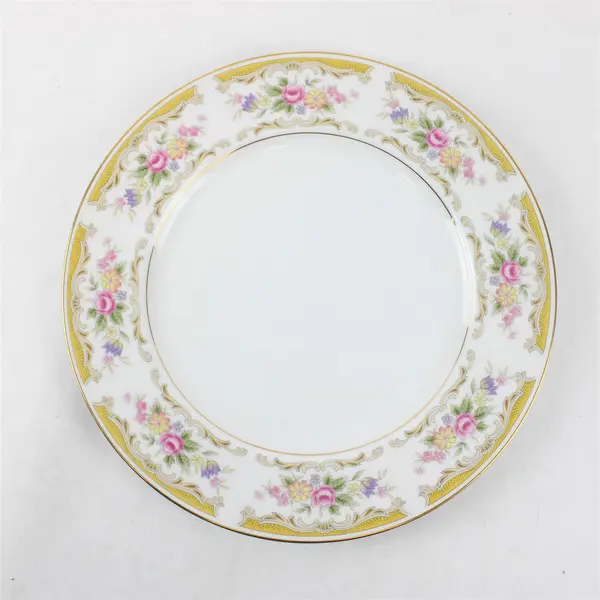 Style House Brand Chippendale Patterned Gold Trim Dinner Plate 11" Diameter