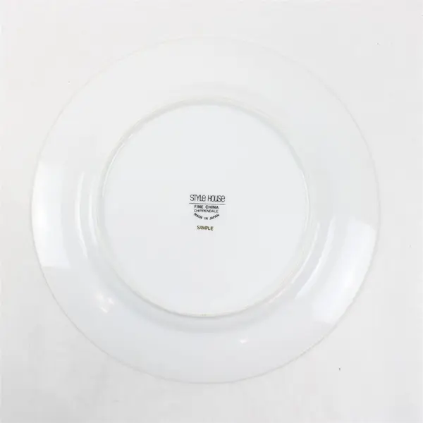 Style House Brand Chippendale Patterned Gold Trim Dinner Plate 11" Diameter