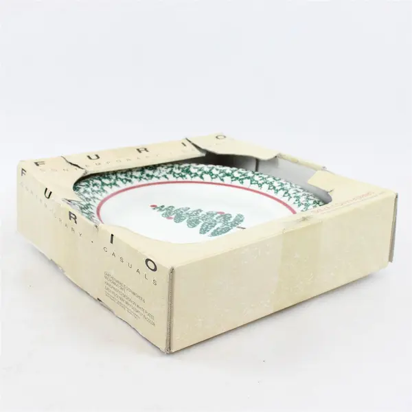 Furio Home Set of 4 Christmas Tree 10.5" Dinner Plates New Open Box