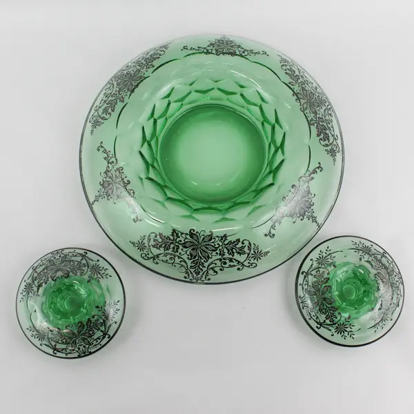 Vtg Green Rolled Edge Console Bowl w/ Silver Overlay And 2 Matching Candlesticks