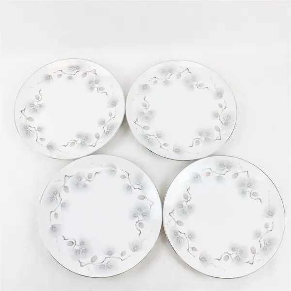 Lot Of 4 Narumi Pinehurst Pattern Silver Trim Dinner Plates 10.5" Diameter