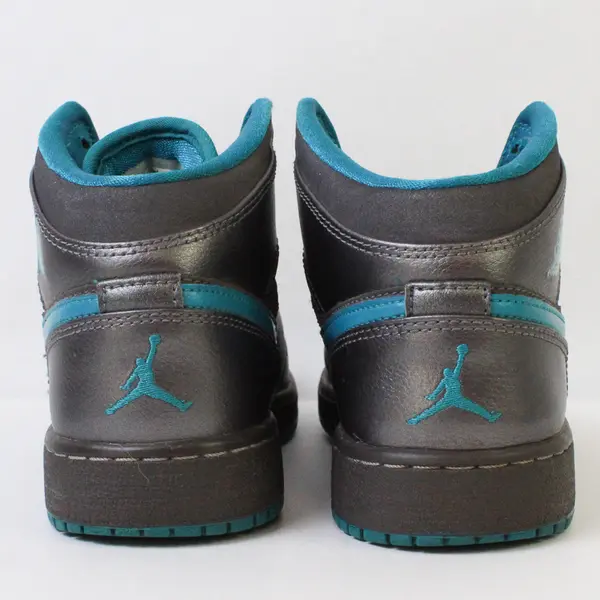 Nike Air Jordan 1 Mid Youth Size 6.5 - Dark Gray & Teal - 555112-027
