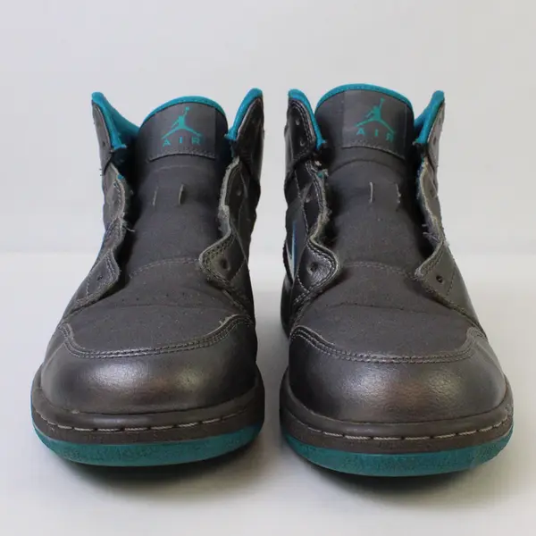 Nike Air Jordan 1 Mid Youth Size 6.5 - Dark Gray & Teal - 555112-027