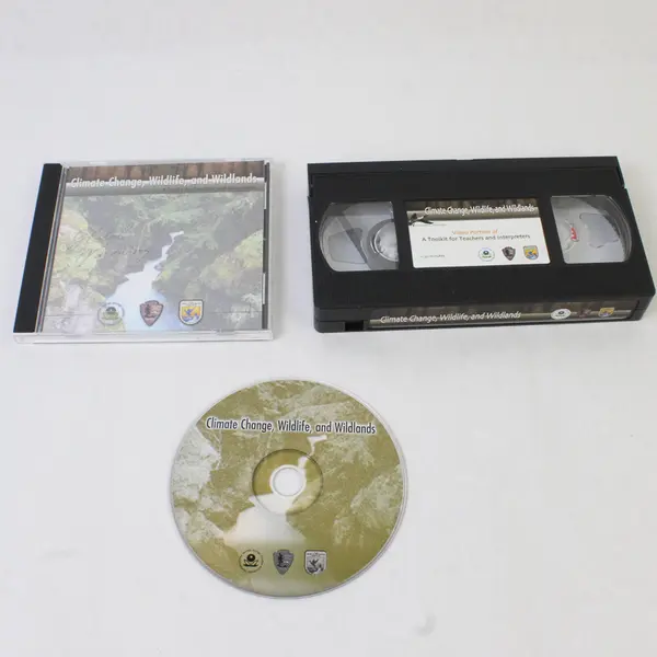 EPA Climate Change Wildlife & Wildlands Toolkit for Teachers & Interpreters