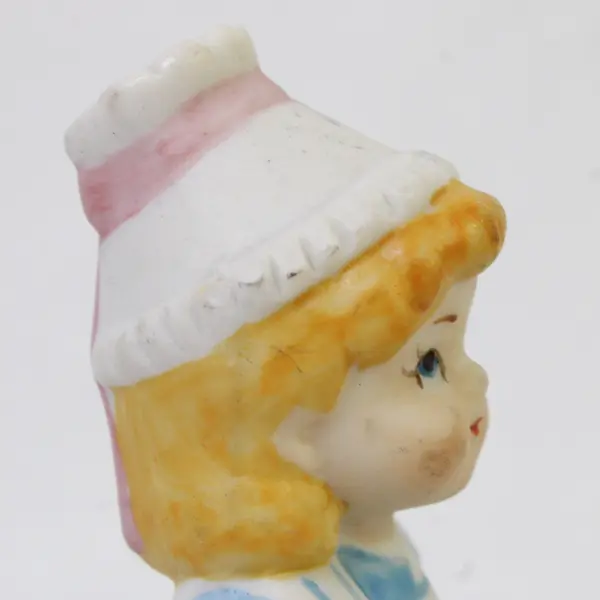 Porcelain Figurine Young Girl Traditional Outfit Collectible