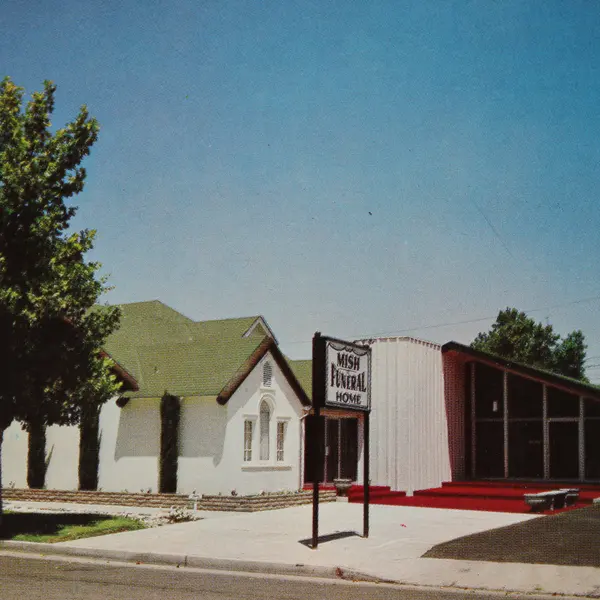 Vintage Mish Funeral Home Chapel Of The Roses Oildale California Postcard