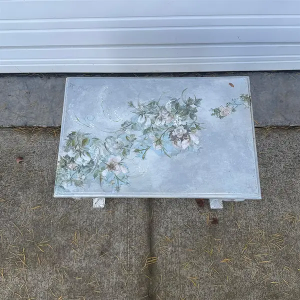 Refinished Small Rococo Revival Floral Paper Accent Table - Local Pickup Only