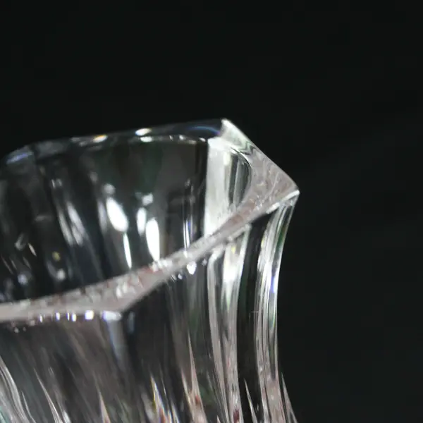 Cristal d'Arques France Violette Small Crystal Bud Vase 