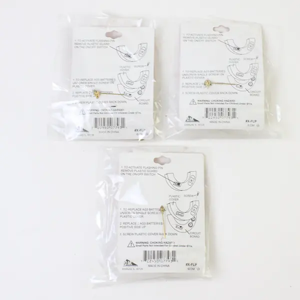 Lot of 3 DM Productions Flashin Fashion Holiday Flashing Pins Christmas