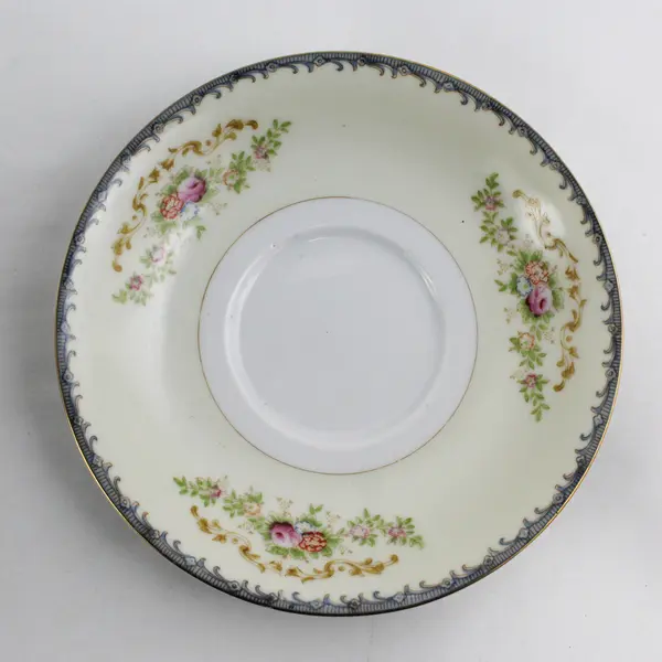 Vtg Jyoto China Tea Cup And Saucer Occupied Japan Yellow White Floral Garland