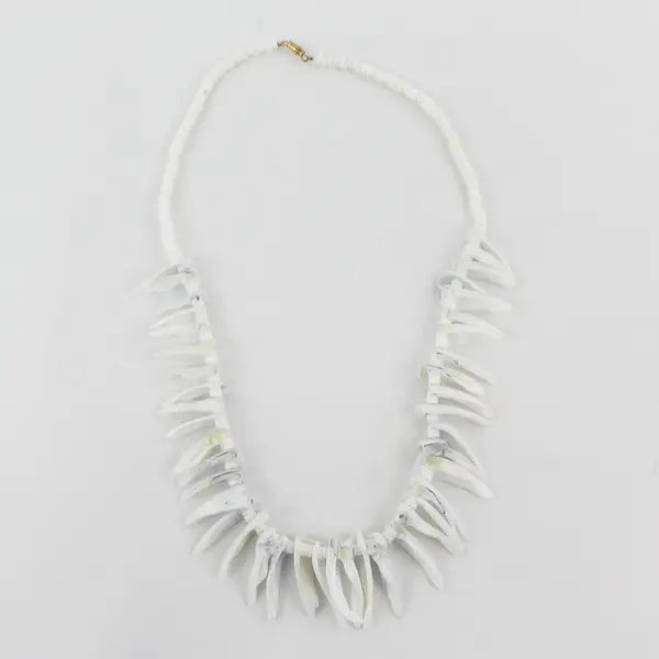Handmade Ivory-Colored Seashell Necklace With Screw Design Clasp, 11" Long