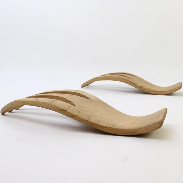 Set of 2 Wooden Salad Hands Kitchen Utensils