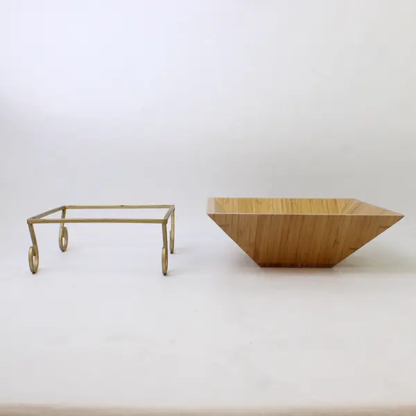Pampered Chef 9" Square Bamboo Serving Bowl with Gold-Tone Stand
