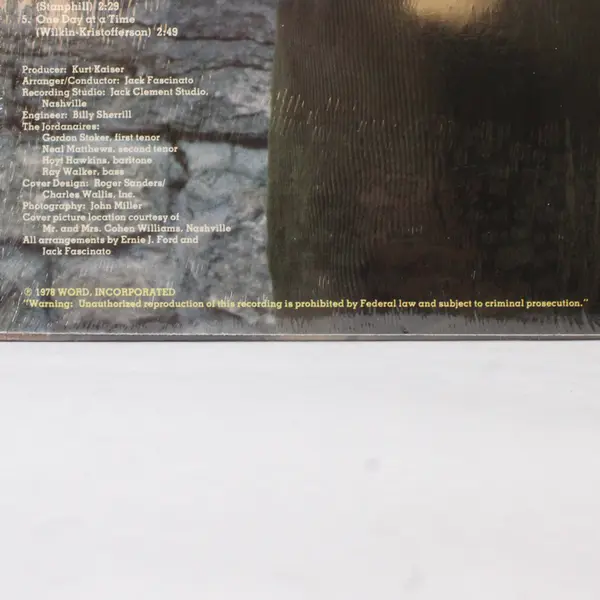 Tennessee Ernie Ford & The Jordanaires Swing Wide Your Golden Gate