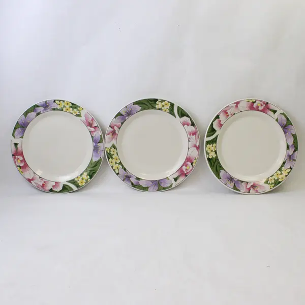Set of 3 Vintage Maplehill Stoneware Spring Floral Dinner Plates 10-1/4"