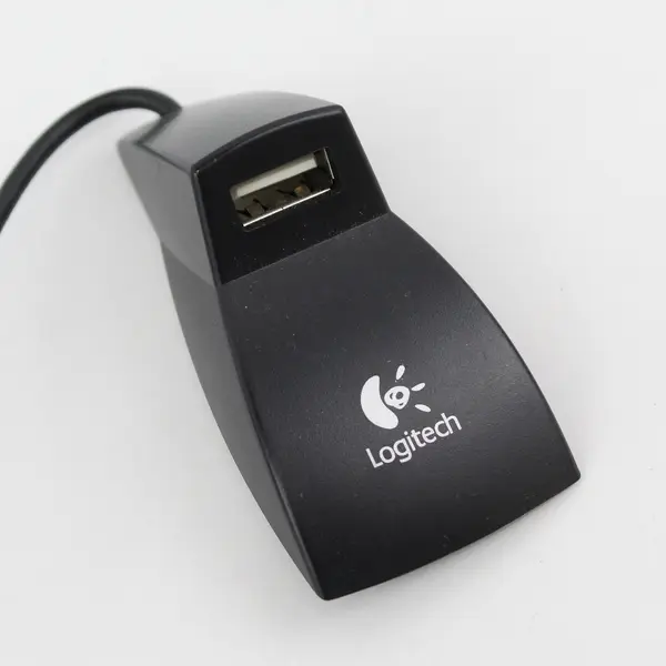 Logitech USB Charger Cable for Smartwatch/Fitbit Small Electronics Untested