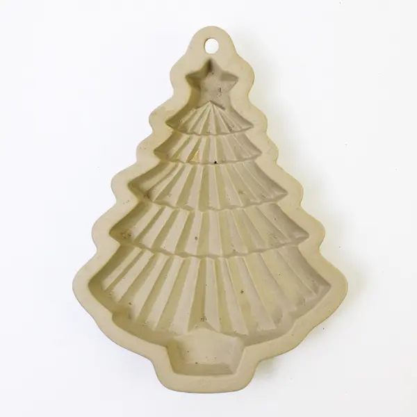 Wilton Stoneware Christmas Holiday Tree Cookie Mold 6.5" Long 5" Wide