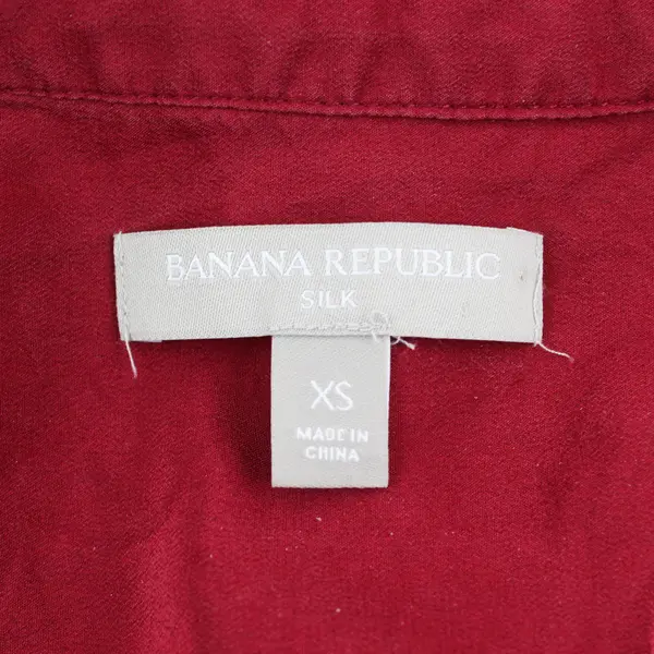 Banana Republic Red Long-Sleeved V-Neck Silk Blouse Women's XS