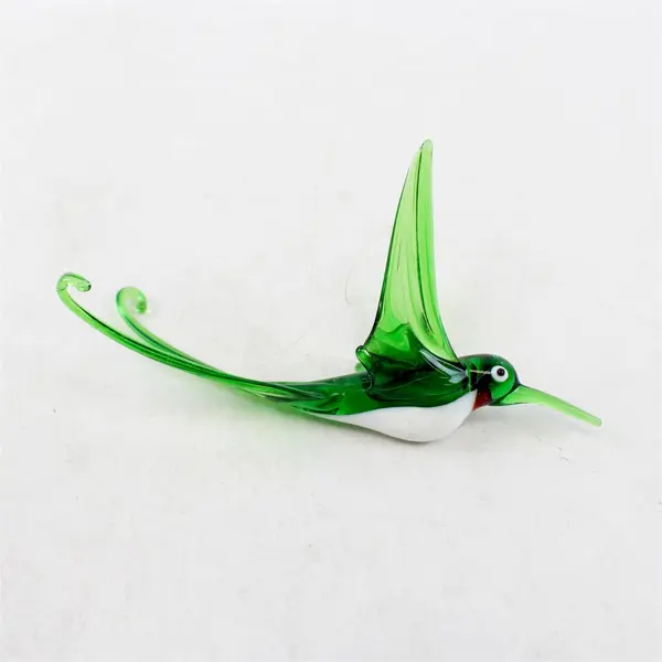 Vintage Hand-Blown Green Glass Hummingbird Figurine 4.75" Collectible