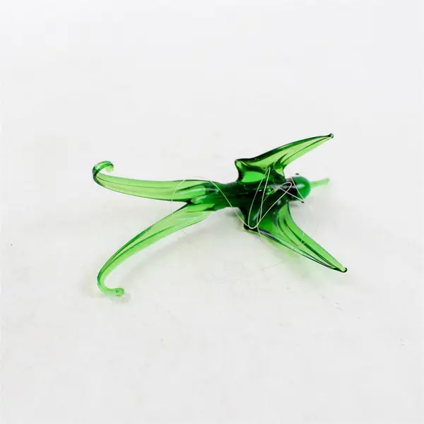 Vintage Hand-Blown Green Glass Hummingbird Figurine 4.75" Collectible