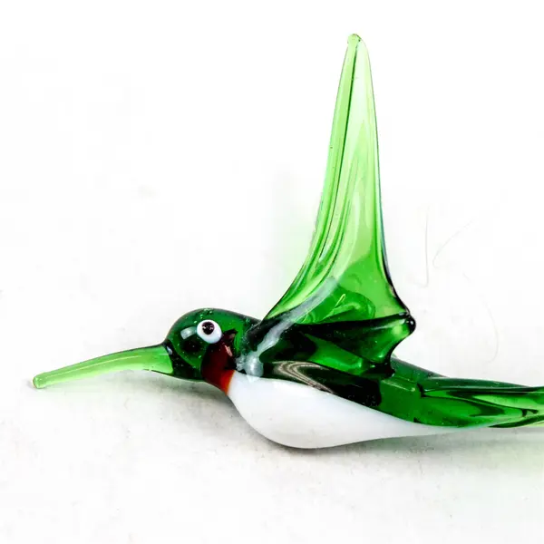 Vintage Hand-Blown Green Glass Hummingbird Figurine 4.75" Collectible