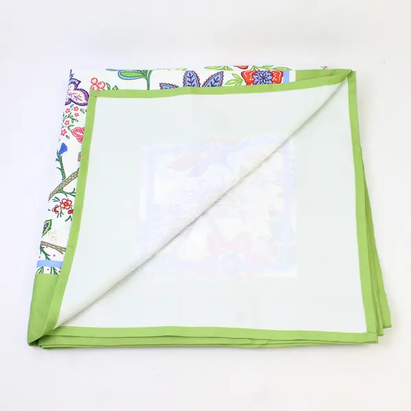 Unbranded Multicolor Floral Pattern 100% Polyester Tablecloth 71" x 70.5"