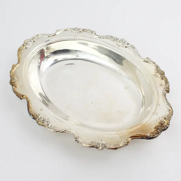 Vintage Wallace Silverplate Covered Ornate Oval Dish with Lid 12" FLAWED