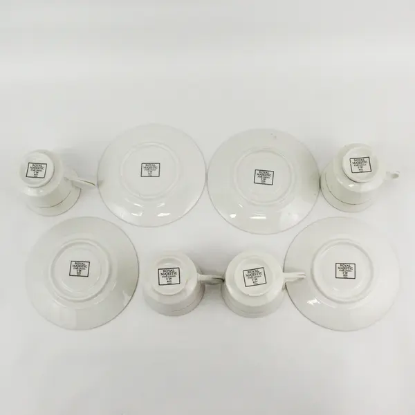 Set of 4 Royal Majestic D'OR  8404 Fine China Footed Teacup And Saucer Sets