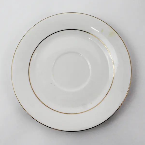 Set of 4 Classic Gold 218 Fine China Footed Teacup And Saucer Sets