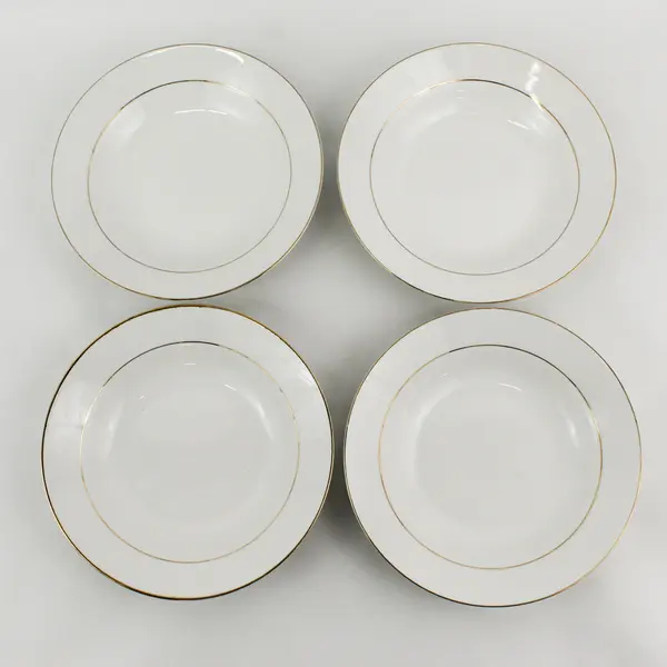 Set of 4 Classic Gold 215 Wide Rimmed 8" Soup Bowls