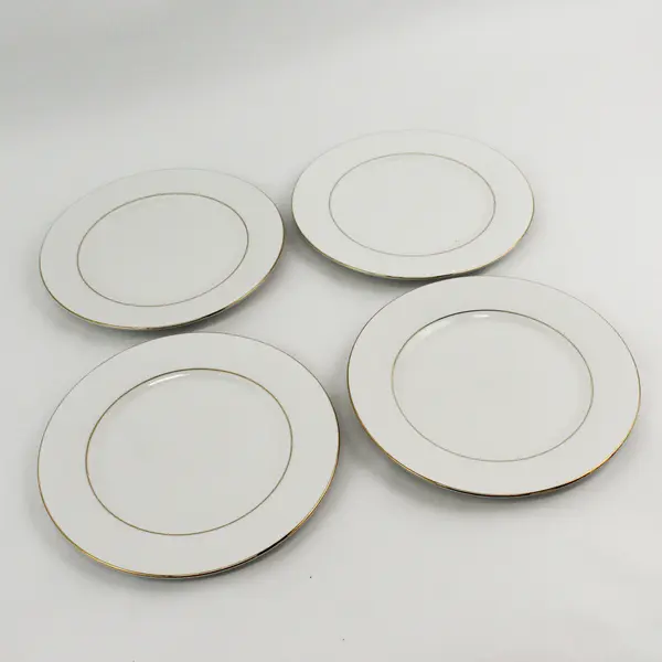 Set of 4 Royal Majestic D'Or 8404 Fine China 7.5 in. Salad Plates