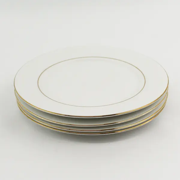 Set of 4 Royal Majestic D'Or 8404 Fine China 7.5 in. Salad Plates