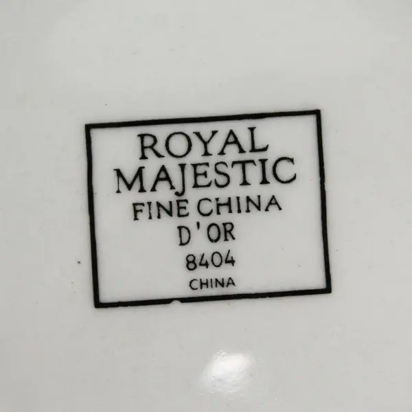 Royal Majestic D'OR Fine China Teapot White With Gold Trim 8404