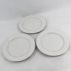 Lot of 3 Royal Majestic Fine China D'OR 8404 Pattern Dinner Plates 10.5"
